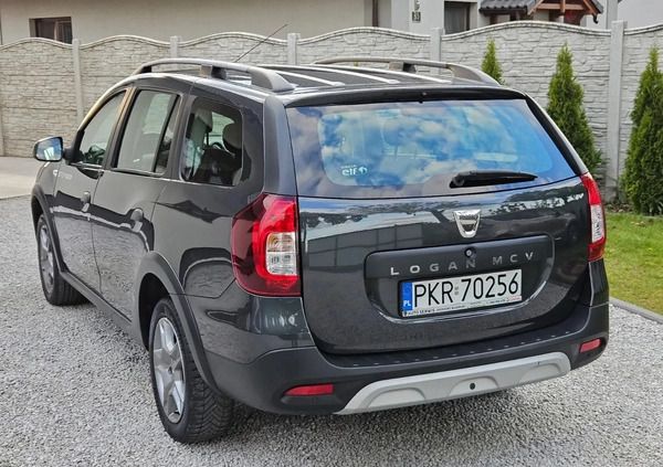 Dacia Logan cena 33300 przebieg: 121000, rok produkcji 2019 z Krotoszyn małe 326